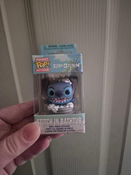 Buy & Sell Crumpsall Manchester - Photos for new Funko Disney Stitch In Bathtub Keychain