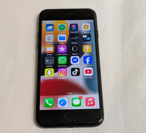 Buy & Sell Toxteth Liverpool - Photos for Unlocked iPhone 7 32GB iOS 15 (No offers)