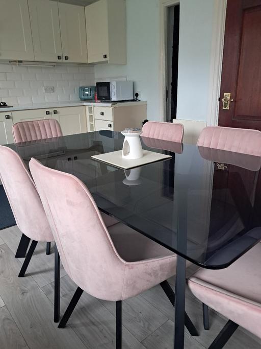 Buy & Sell Hopwas Lichfield - Photos for Dining Table and chairs.