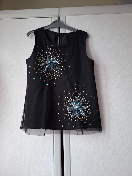 Buy & Sell Scunthorpe North Lincolnshire - Photos for Girls Party Top Age 7-8 Years.