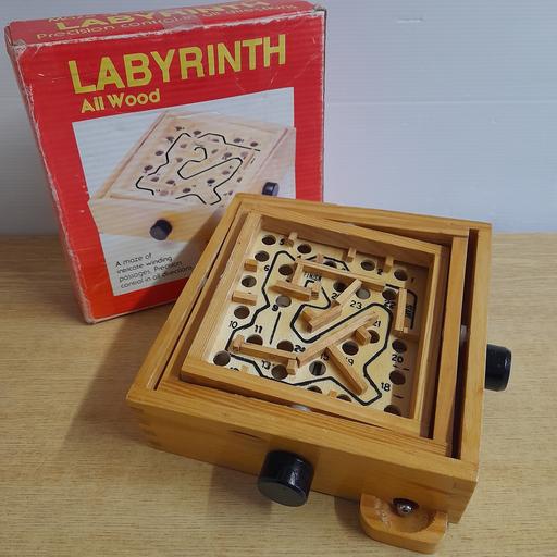 Buy & Sell Bamber Bridge South Ribble - Photos for VINTAGE LABYRINTH GAME
