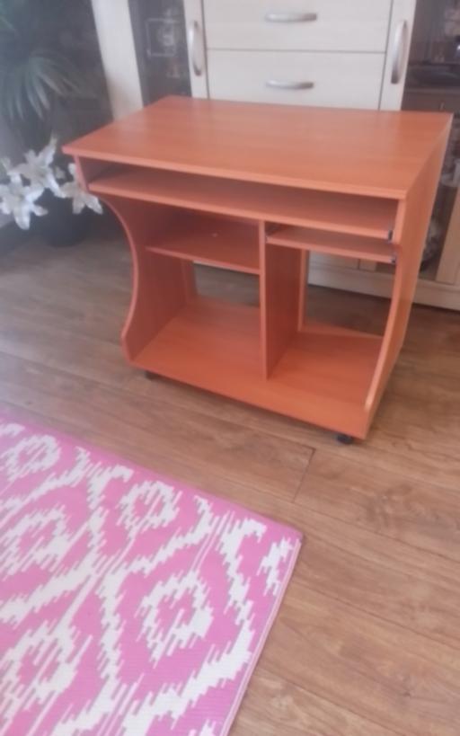 Buy & Sell Swinley Wigan - Photos for MODERN DESK