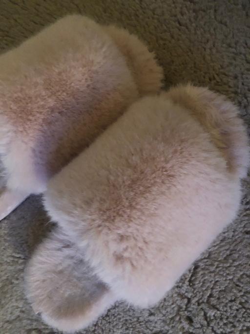 Buy & Sell Wednesfield Wolverhampton - Photos for Slippers