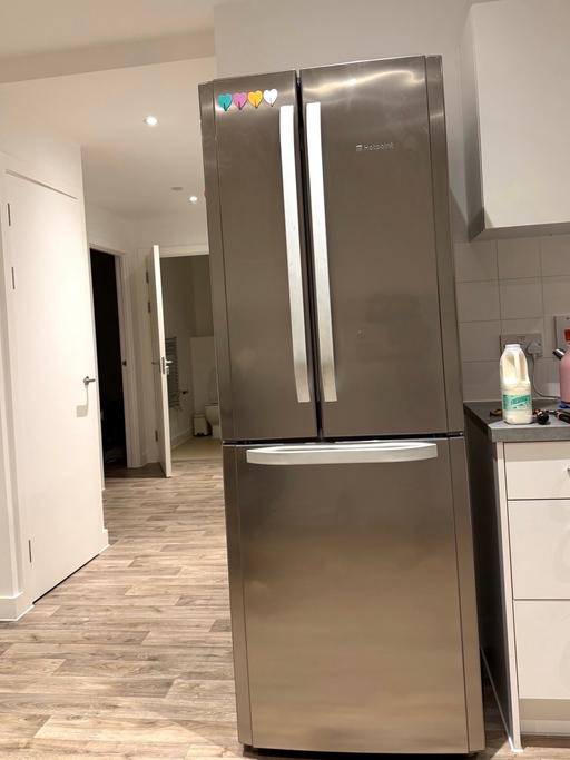 Buy & Sell Canning Town East London - Photos for Fridge freezer HotPoint fix 200£