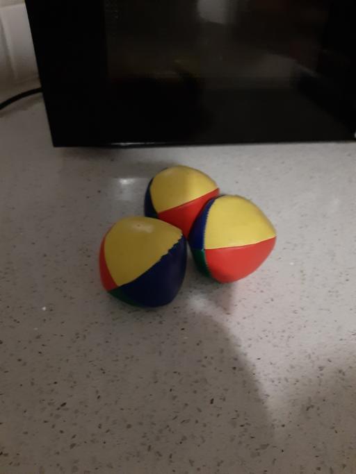 Buy & Sell South Hylton Sunderland - Photos for new juggle balls