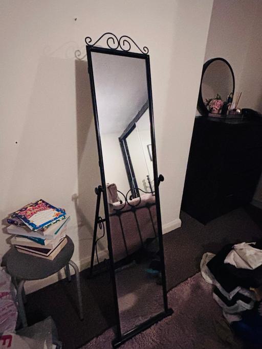 Buy & Sell Bromley by Bow East London - Photos for Black vintage bedroom mirror. Great condition