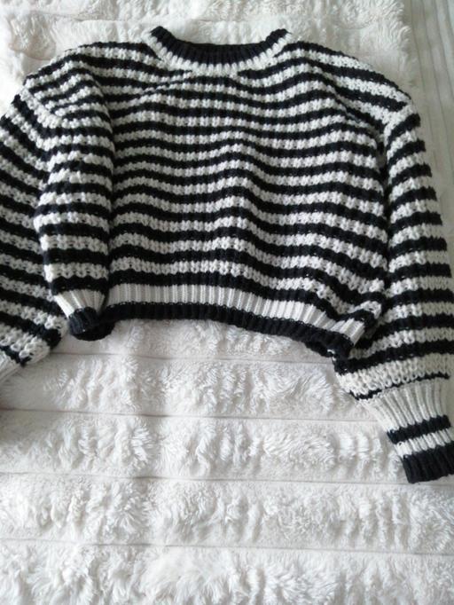 Buy & Sell Wednesfield Wolverhampton - Photos for cropped jumper size *XS* Pretty little thing