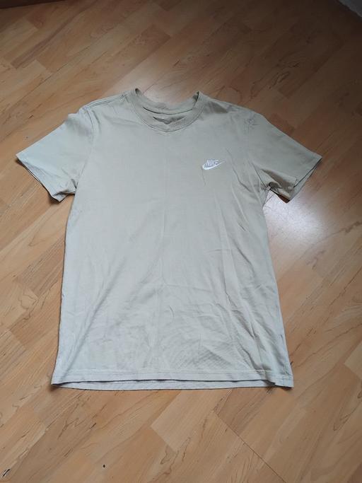 Buy & Sell Stow Heath Wolverhampton - Photos for Nike Tishirt S.