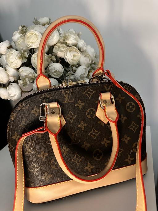 Buy & Sell Gatehouse Industrial Area Buckinghamshire - Photos for Brown/Beige Mono Tote Bag