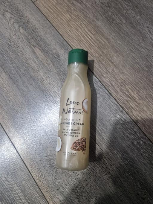 Buy & Sell Lees Oldham - Photos for Mourising Shower Cream