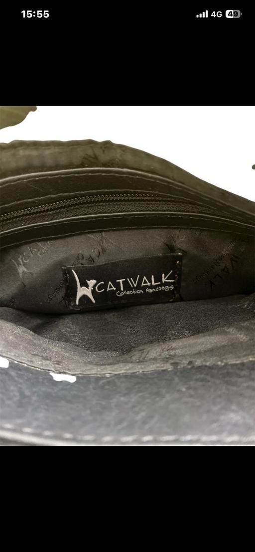 Buy & Sell Keady Armagh, Banbridge and Craigavon - Photos for genuine leather catwalk