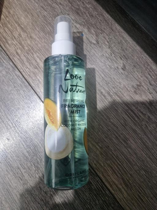 Buy & Sell Lees Oldham - Photos for Love Nature Refreshing Fragrance Mist
