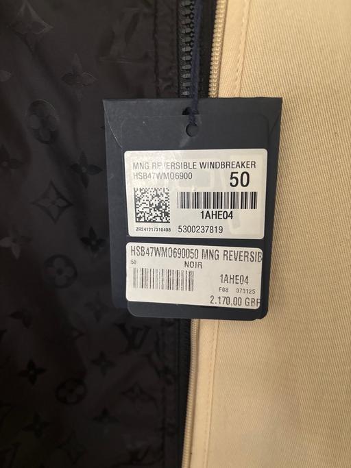 Buy & Sell Wednesbury Sandwell - Photos for Louis Vuitton Windbreaker
