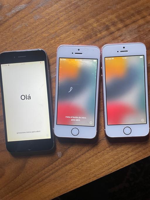 Buy & Sell Small Heath Birmingham - Photos for 3 x iPhone Spares and Repairs powers on