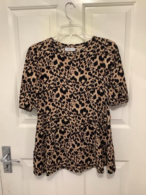 Buy & Sell Woodsetton Dudley - Photos for Animal print top