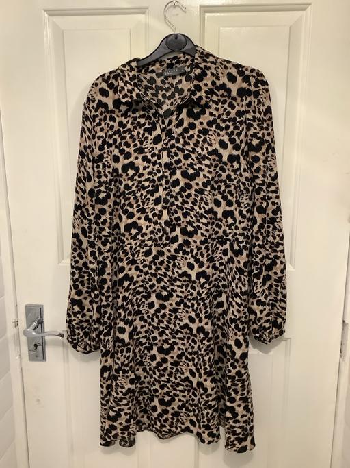 Buy & Sell Woodsetton Dudley - Photos for Animal print dress