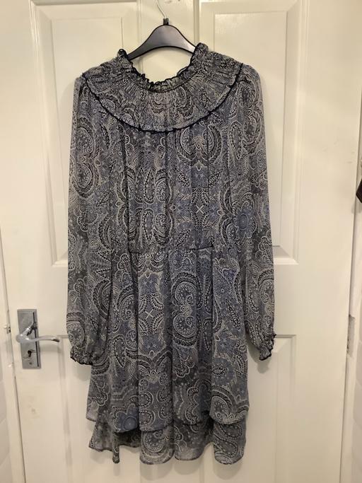 Buy & Sell Woodsetton Dudley - Photos for Dress size 12