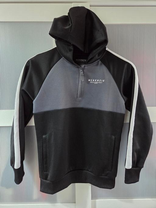 Buy & Sell Halton Brook Halton - Photos for Age 10-12 MCKENZIE quarter zip hoody