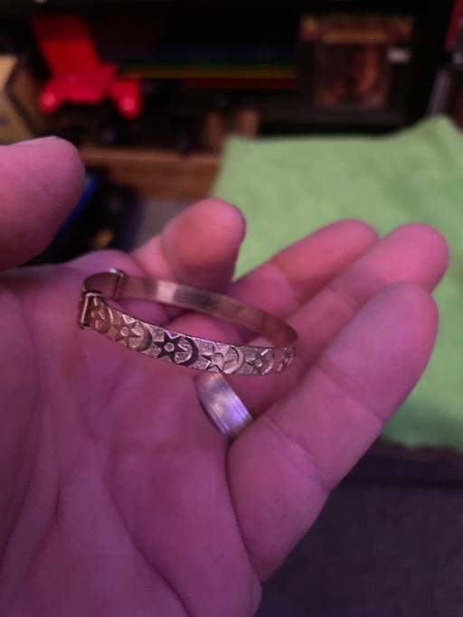 Buy & Sell Essington Wolverhampton - Photos for Baby & child’s bracelets 9ct gold plated