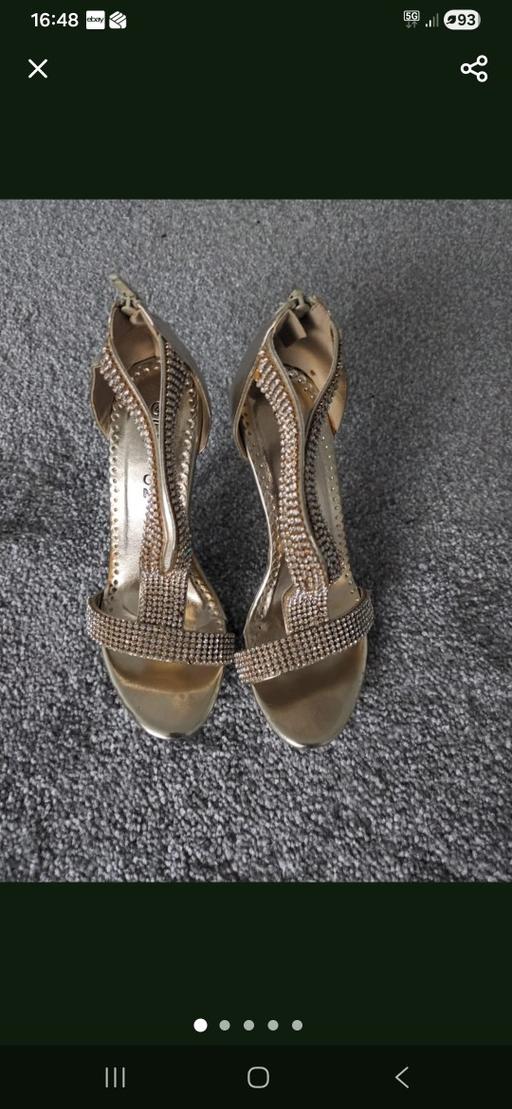 Buy & Sell Hamstead Industrial Estate Birmingham - Photos for BRAND NEW GOLD SHOES