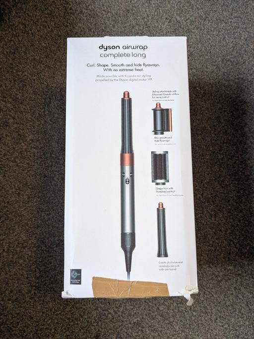 Buy & Sell Mill Green Welwyn Hatfield - Photos for Dyson airwrap complete long brand new