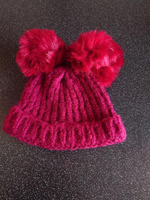 Buy & Sell Woodthorpe Charnwood - Photos for Baby girls red bobble hat size 3-6 months