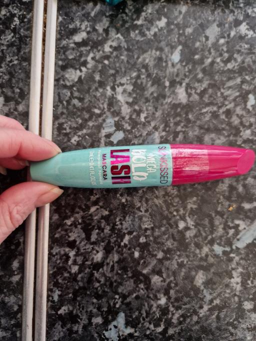 Buy & Sell Leicester City Centre Leicester - Photos for brand new bold lash mascara (black)