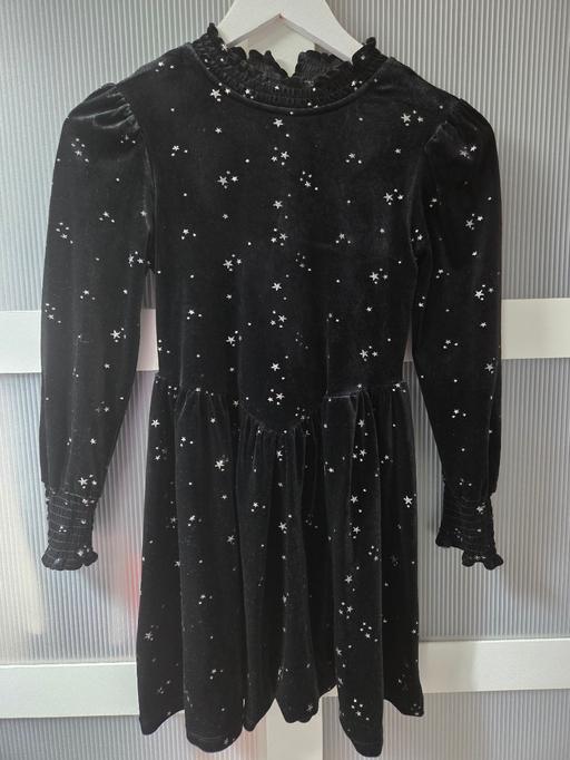 Buy & Sell Runcorn Halton - Photos for Age 9-10 M&S black & silver star print dress