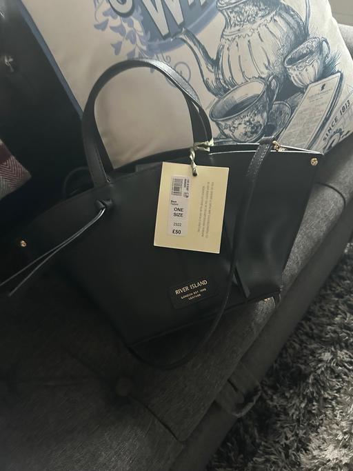 Buy & Sell Dudley Port Sandwell - Photos for BNWT RIVER ISLAND LEATHER BAG