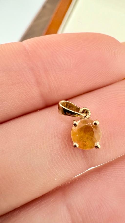 Buy & Sell Harrow on the Hill North West London - Photos for Ethiopian Opal 9ct Gold Pendant & Certificate