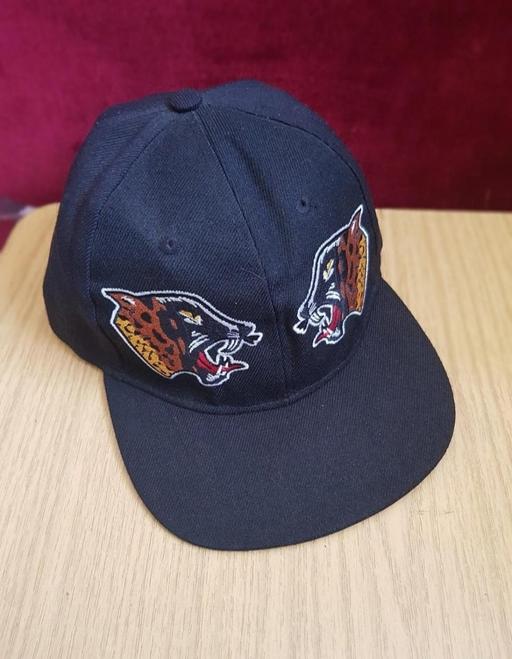 Buy & Sell Grafton Street Industrial Estate West Northamptonshire - Photos for Brand new caps