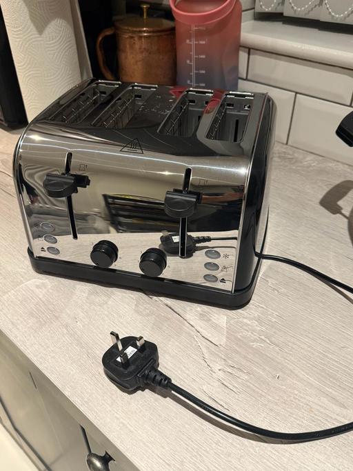 Buy & Sell Moxley Walsall - Photos for RUSSELL HOBBS SS BLACK 4SL TOASTER