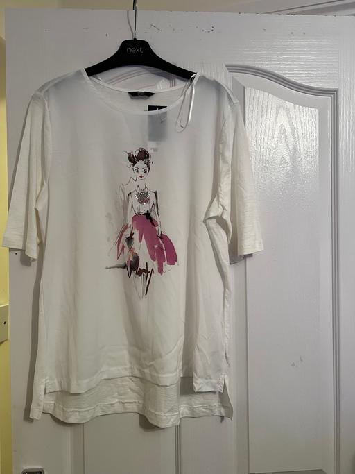 Buy & Sell Easington Lane Sunderland - Photos for Womens Top From F&F ( New )