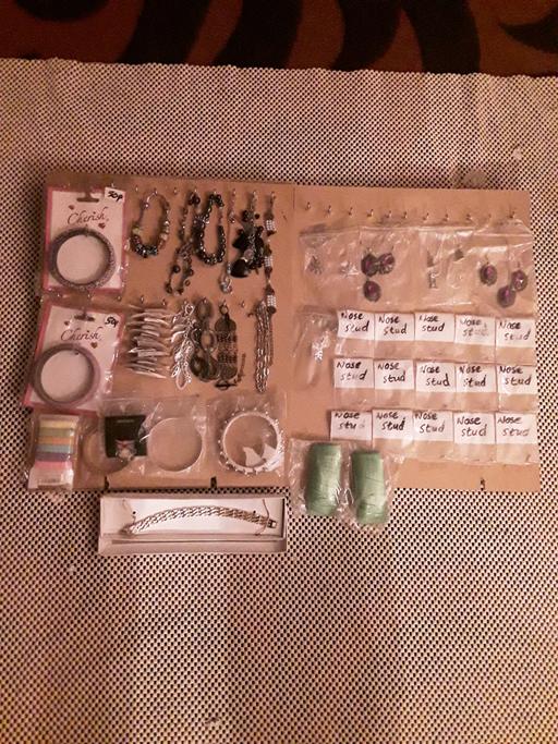 Buy & Sell Kings Norton Birmingham - Photos for 41 pieces of jewellery/bracelets/nose studs