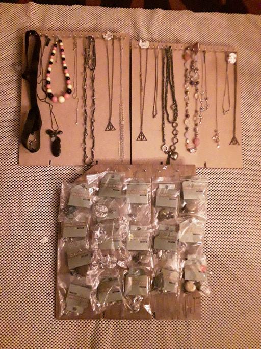 Buy & Sell Kings Norton Birmingham - Photos for 32 necklaces