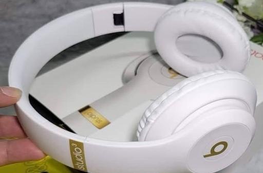 Buy & Sell Mansfield Woodhouse Mansfield - Photos for Beats head phones white