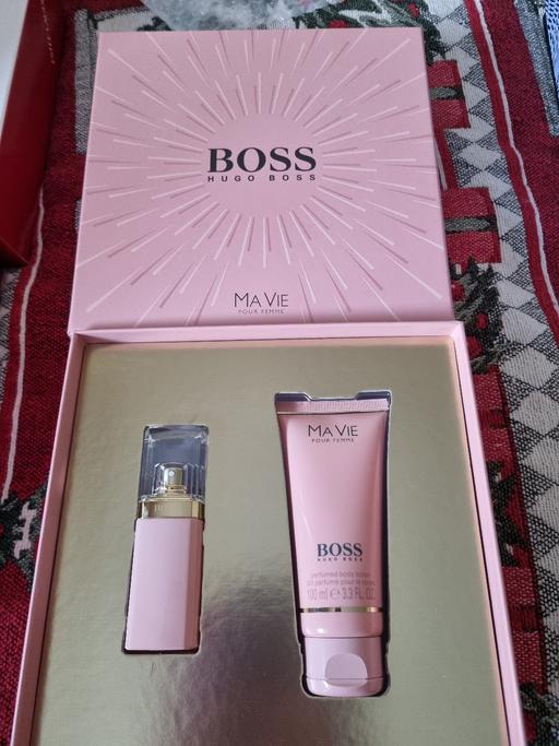 Buy & Sell Grangemouth Falkirk - Photos for perfume