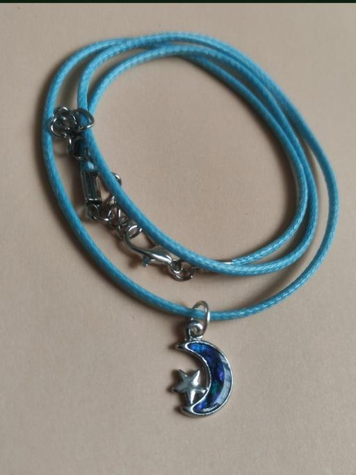 Buy & Sell Grafton Street Industrial Estate West Northamptonshire - Photos for Beautiful necklace