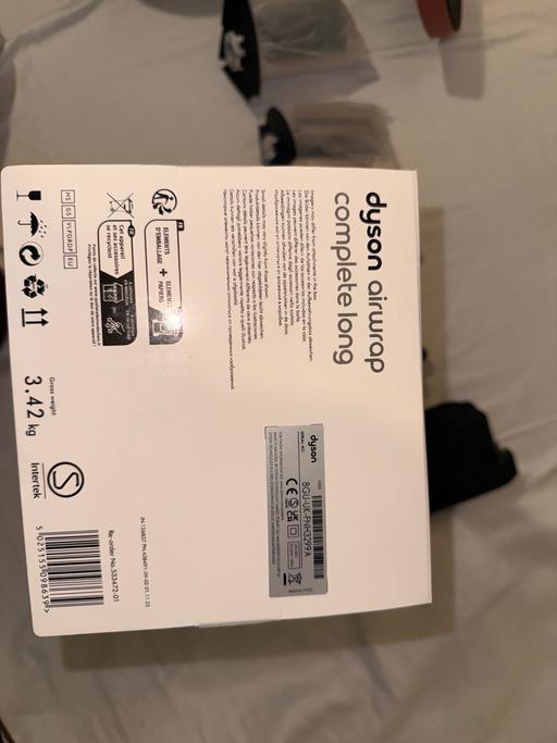 Buy & Sell Chalvey Slough - Photos for Dyson air wrap complete long (jasper plump)