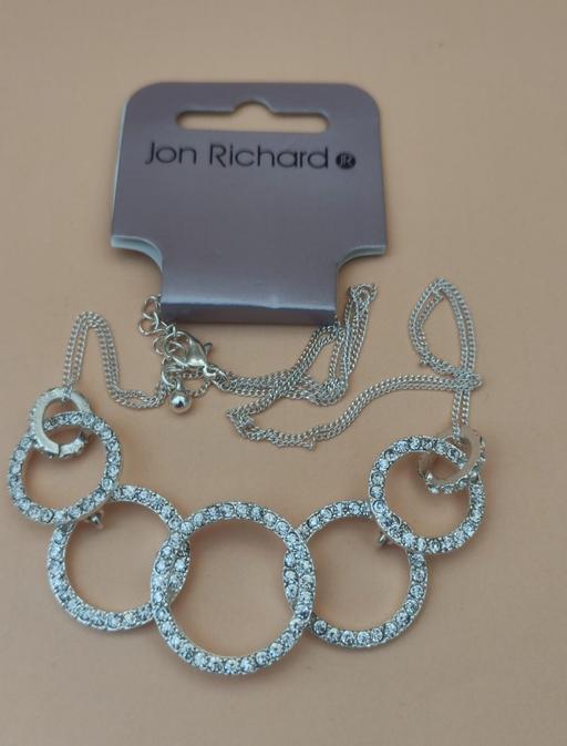 Buy & Sell Grafton Street Industrial Estate West Northamptonshire - Photos for Beautiful necklace