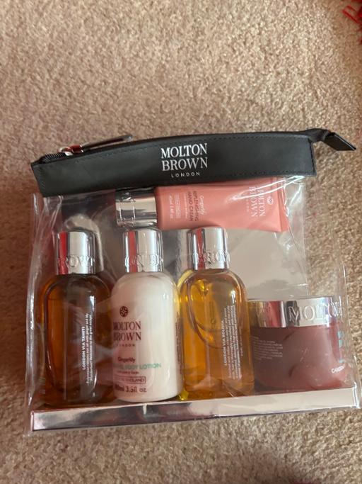 Buy & Sell Minehead Somerset - Photos for Molton Brown London Gift Set