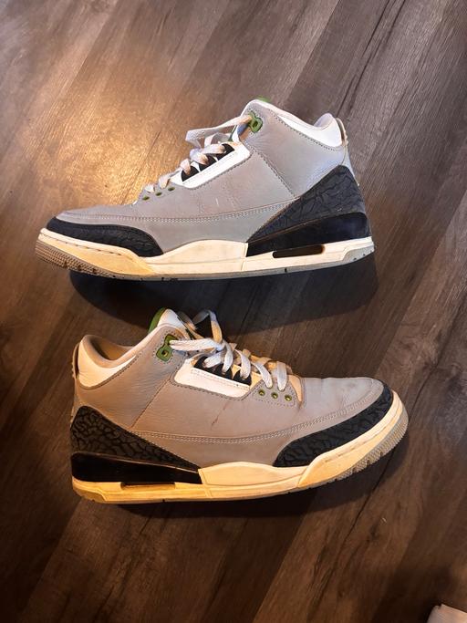 Buy & Sell Rotherhithe South East London - Photos for Jordan 3