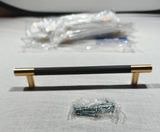 Buy & Sell Thornaby Stockton-on-Tees - Photos for 10 black and gold kitchen handles