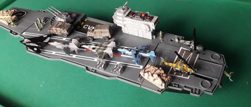 Buy & Sell Dagenham Barking and Dagenham - Photos for Aircraft Carrier Playset