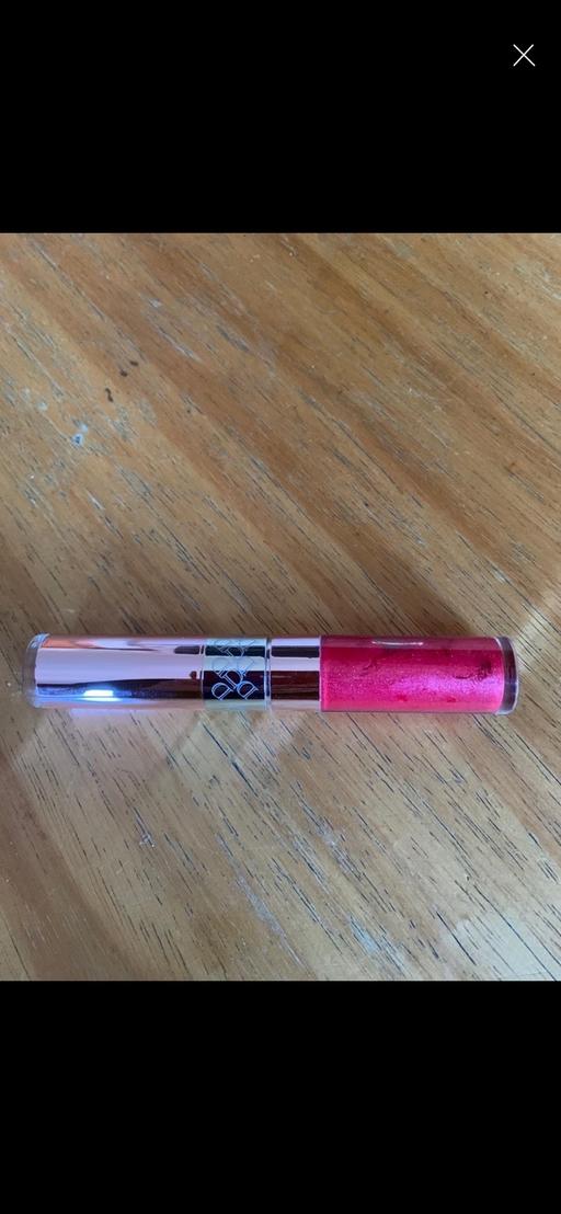 Buy & Sell Goldthorn Park Wolverhampton - Photos for Lipstick & gloss/ 2 in one