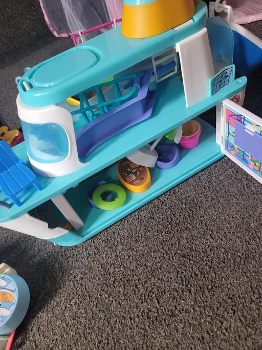 Buy & Sell Burnley Town Centre Burnley - Photos for peppa pig bundle.