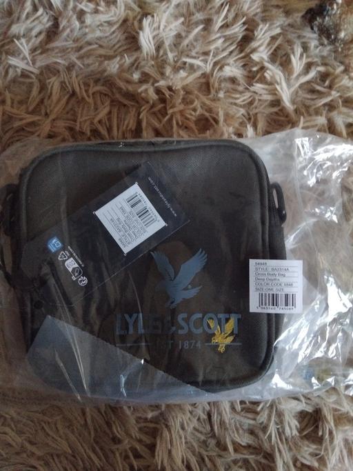 Buy & Sell Bushbury Wolverhampton - Photos for lyle &scott cross body bag