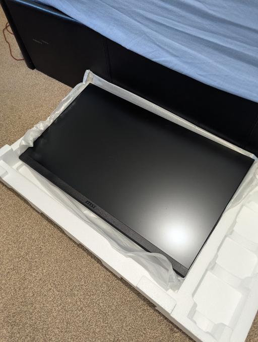 Buy & Sell Sanderstead South East London - Photos for MSI GAMING MONITOR Optix G271 ALMOST NEW