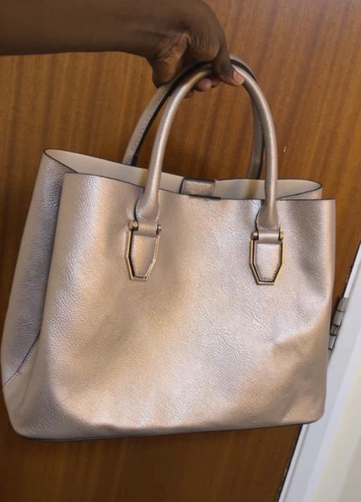 Buy & Sell Dorchester Dorset - Photos for Rose metallic hand bag