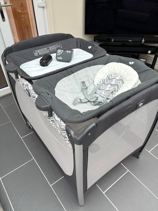 Buy & Sell Bomere Heath Shropshire - Photos for Joie Cot+Recliner+Changer+Music+Vibration